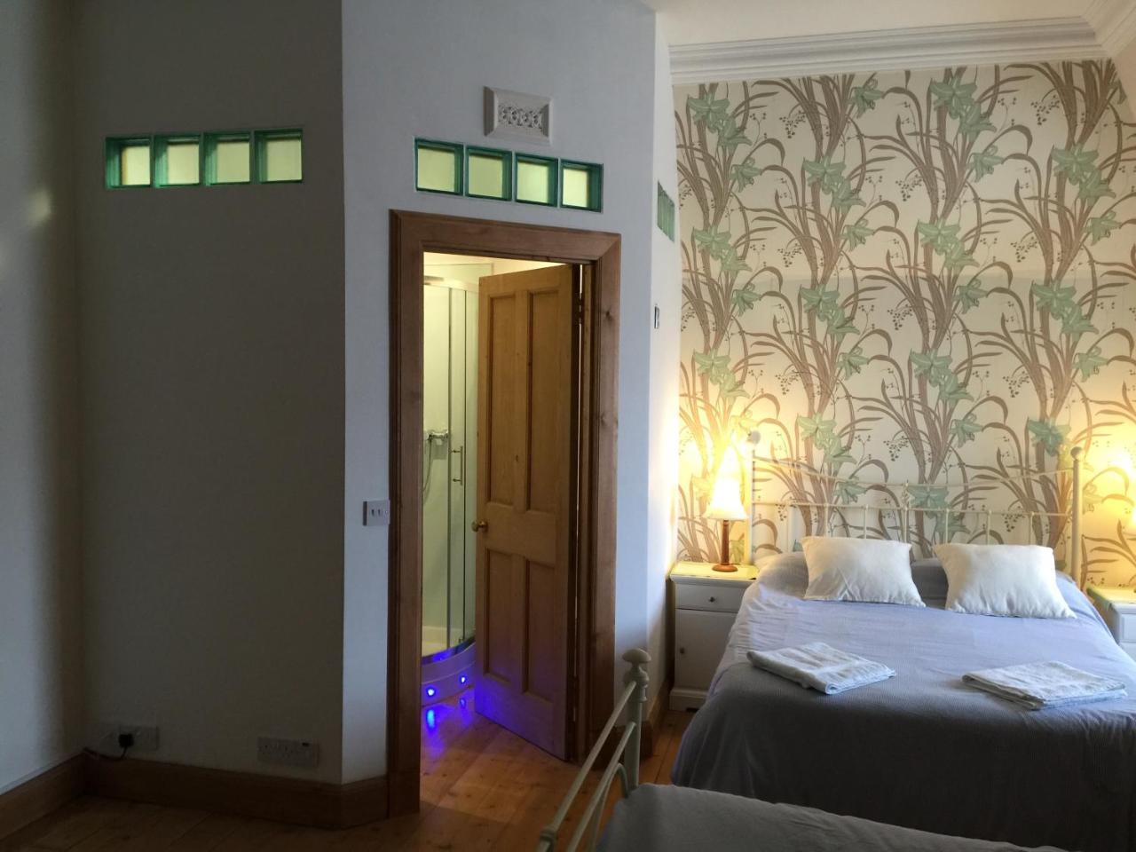 Bank Guest House コールドストリーム エクステリア 写真